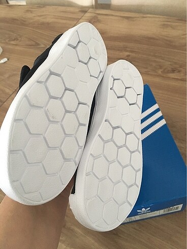 25 Beden Adidas süperstar 360 25.5 numara