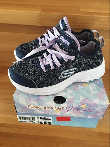 30 Beden Skechers simli spor ayakkabı