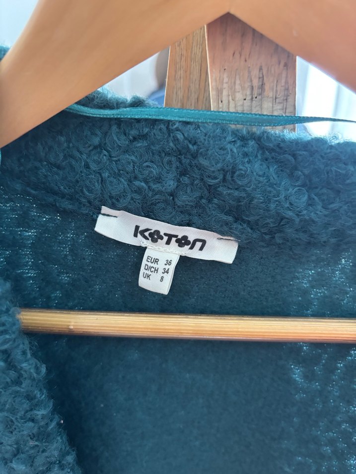 Yeşil Uzun Örgü Yün Kadın Hırka - Görsel 2