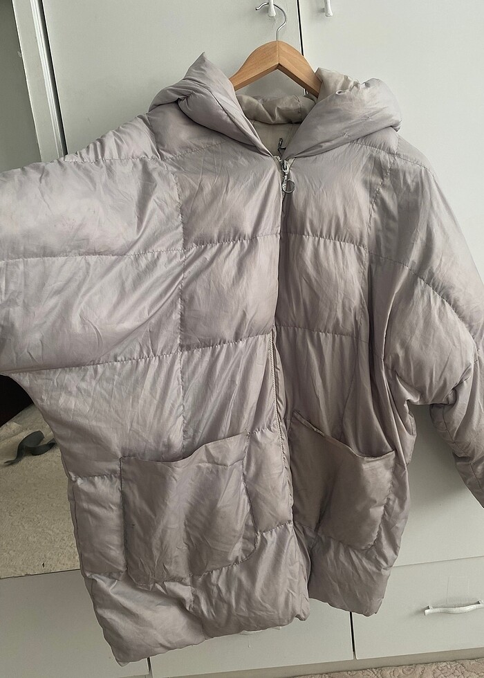 Gri şişme mont - Görsel 2