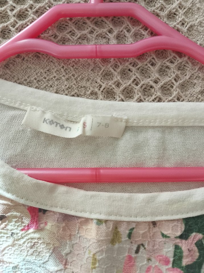 Çiçek Desenli Dantel Detaylı Çocuk Bluz - Görsel 3