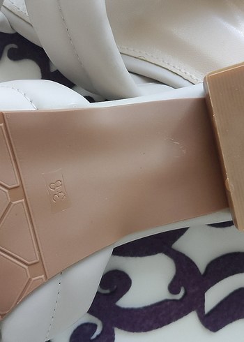 Çapraz Kadın Terlik - Görsel 3