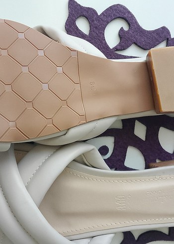 Çapraz Kadın Terlik - Görsel 5