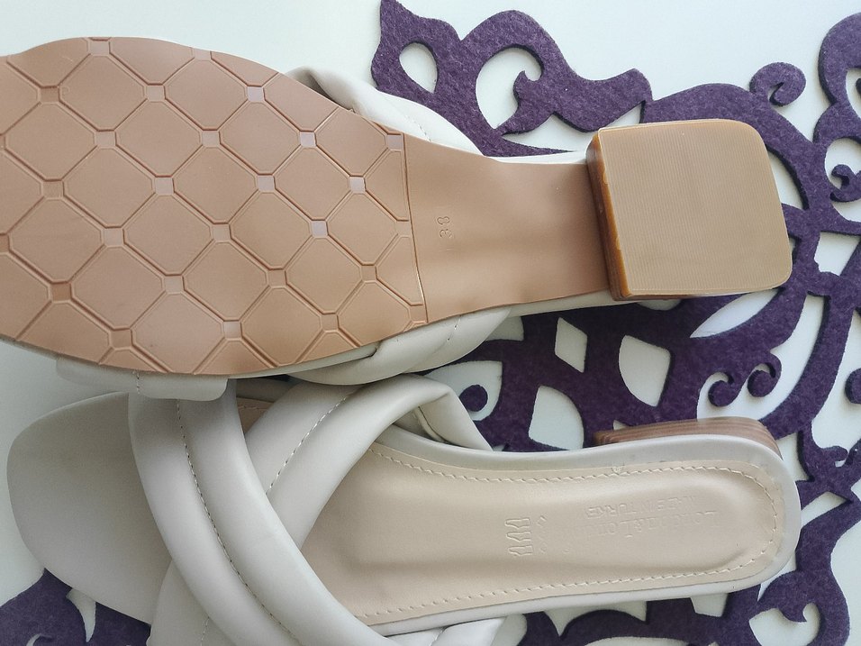 Çapraz Kadın Terlik - Görsel 5