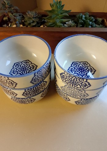 Mavi Desenli Kaseler ve Kahve Fincanları - Görsel 5