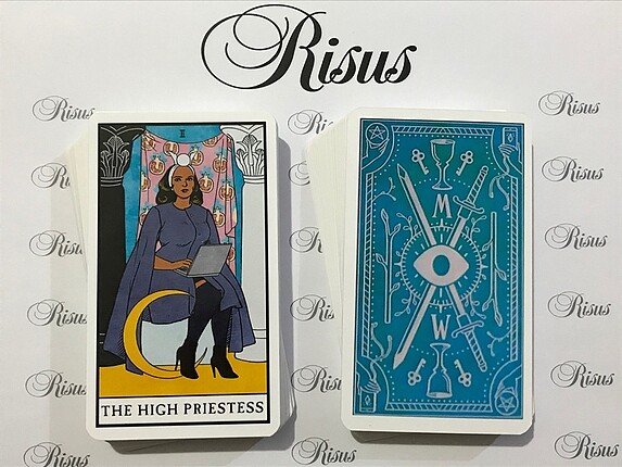 Modern Witch Tarot Destesi