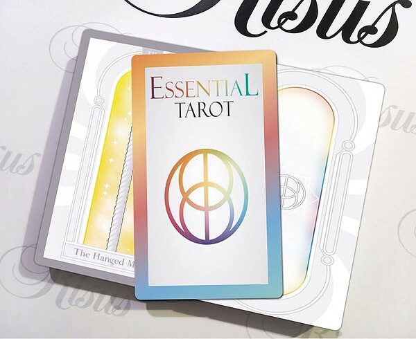 Essential Tarot Destesi