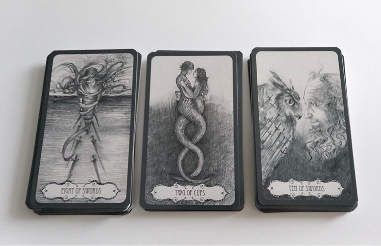 Beden Abyss Tarot Destesi