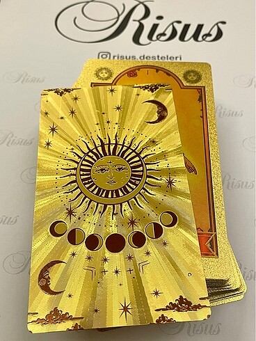 Gold Tarot Moon Destesi