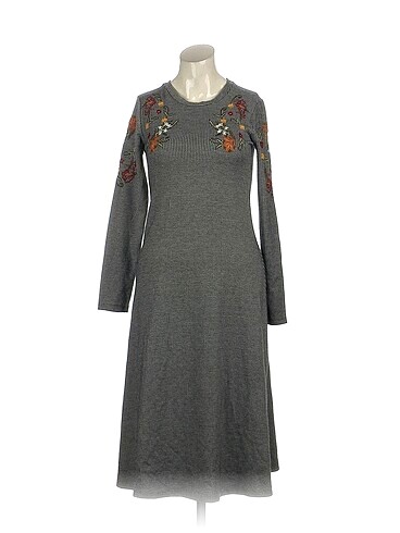 PreLoved Uzun Elbise %70 İndirimli.