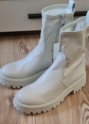 Pull and Bear Pull and bear streç bot