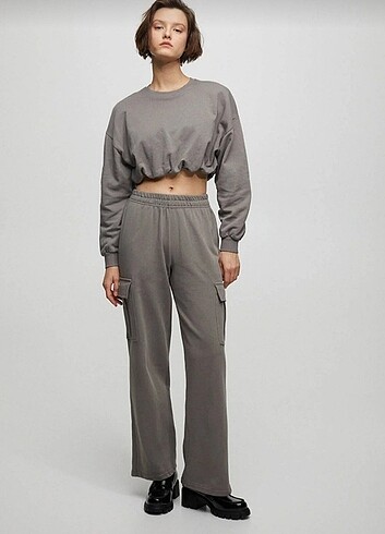 s Beden Pull and bear cropped sweatshirt
