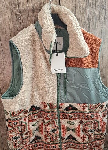 Pull and bear yelek