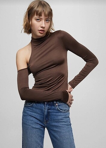 Pull and bear pencere detaylı bluz