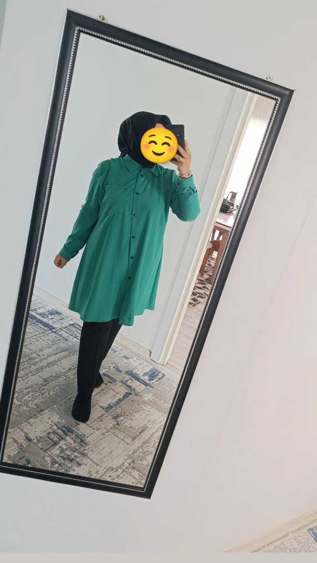 Yeşil Düğmeli Uzun Kollu Salaş Tunik - Görsel 3