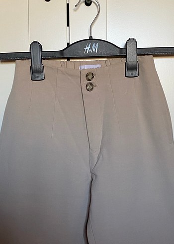 Zara Bej Düğmeli Pantolon - Görsel 3