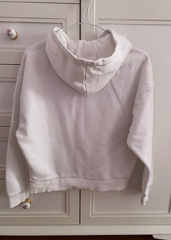 Mavi Baskılı Beyaz Kapüşonlu Sweatshirt - Görsel 3