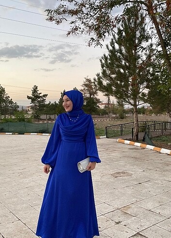 Abiye SAKS MAVİSİ TESETTÜR ABİYE ve ŞAL