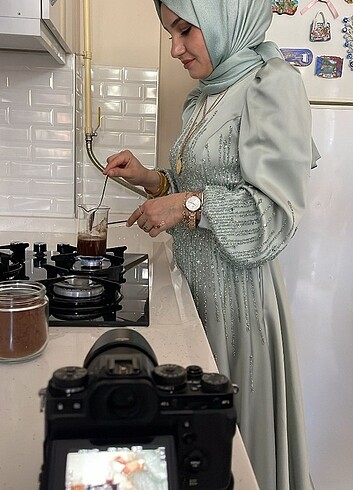 Abiye YEŞİL NİŞAN ELBİSESİ VE ŞAL