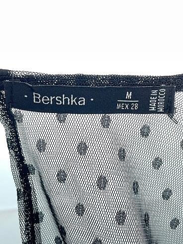 m Beden siyah Renk Bershka Bluz %70 İndirimli.