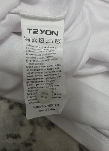 Tryon tshirt