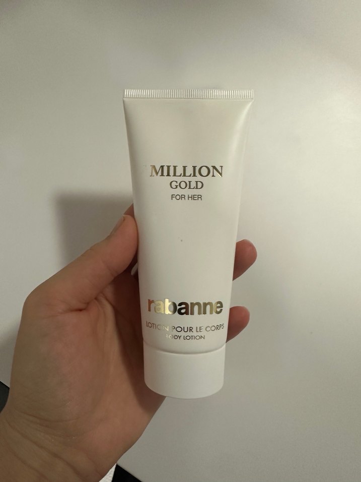 Rabanne Million Gold vucut kremi - Görsel 3