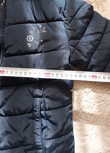 4-5 Yaş Kız Çocuk Mont - Görsel 3