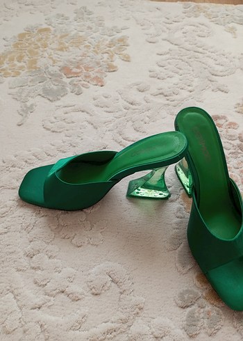 Derimod Marka Parlak Yeşil Dolgu Topuklu Terlik - Görsel 5