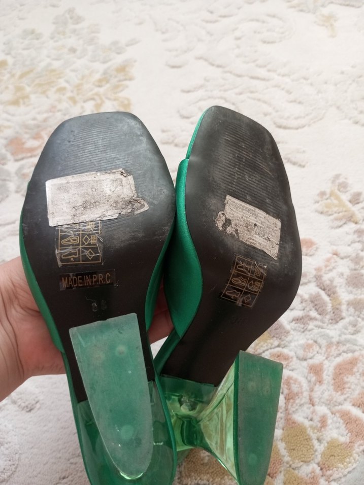 Derimod Marka Parlak Yeşil Dolgu Topuklu Terlik - Görsel 3