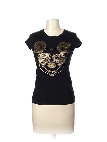 Walt Disney World T-shirt %70 İndirimli.