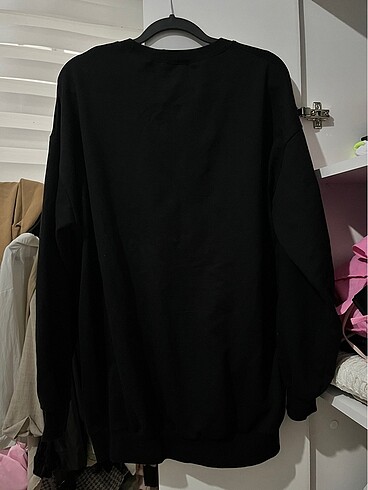 l Beden siyah Renk Siyah sweatshirt