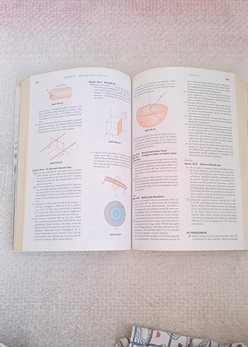 Fen ve Mühendislik İçin Fizik 2 - Elektrik ve Manyetizma - Görsel 3