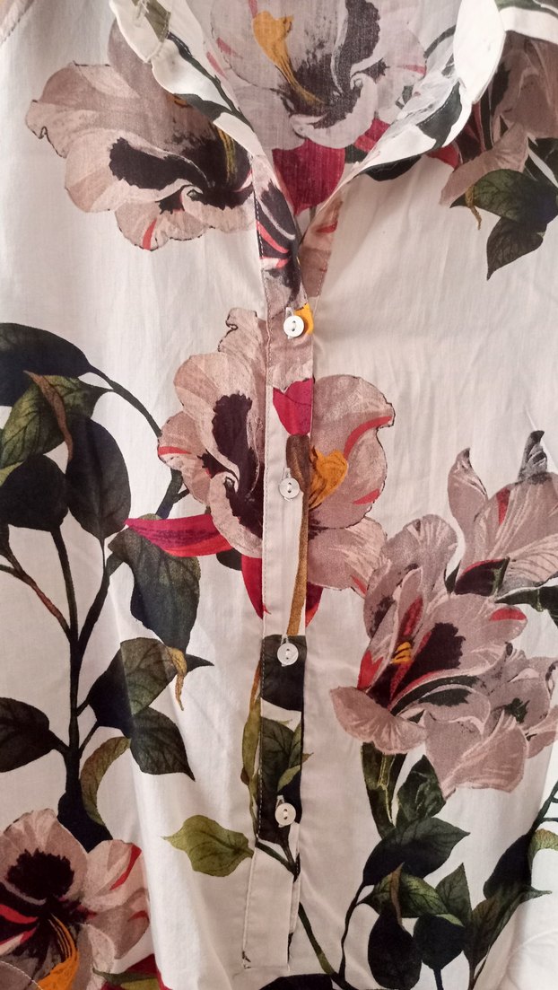 Çiçek Desenli Uzun Tunik - Görsel 3