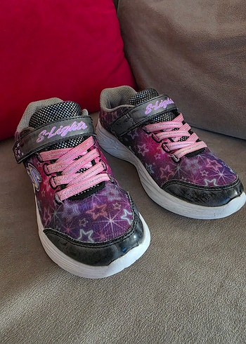 32 Beden mor Renk skechers Spor Ayakkabı