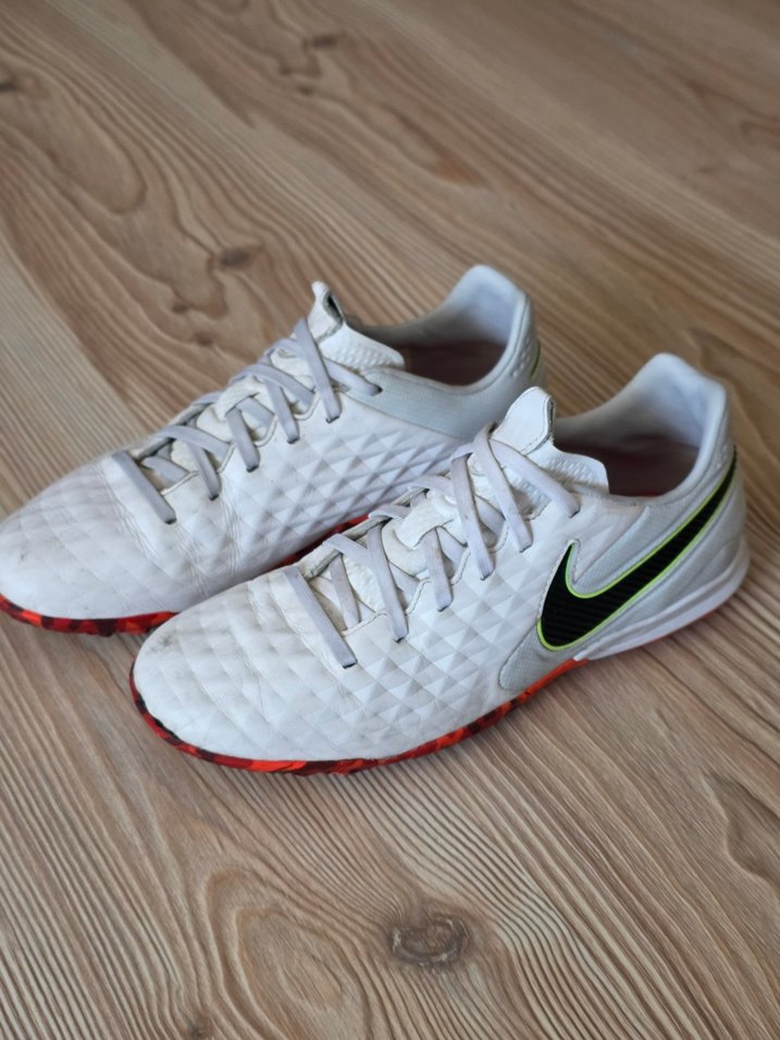 nike Futbol Ayakkabısı - Görsel 3