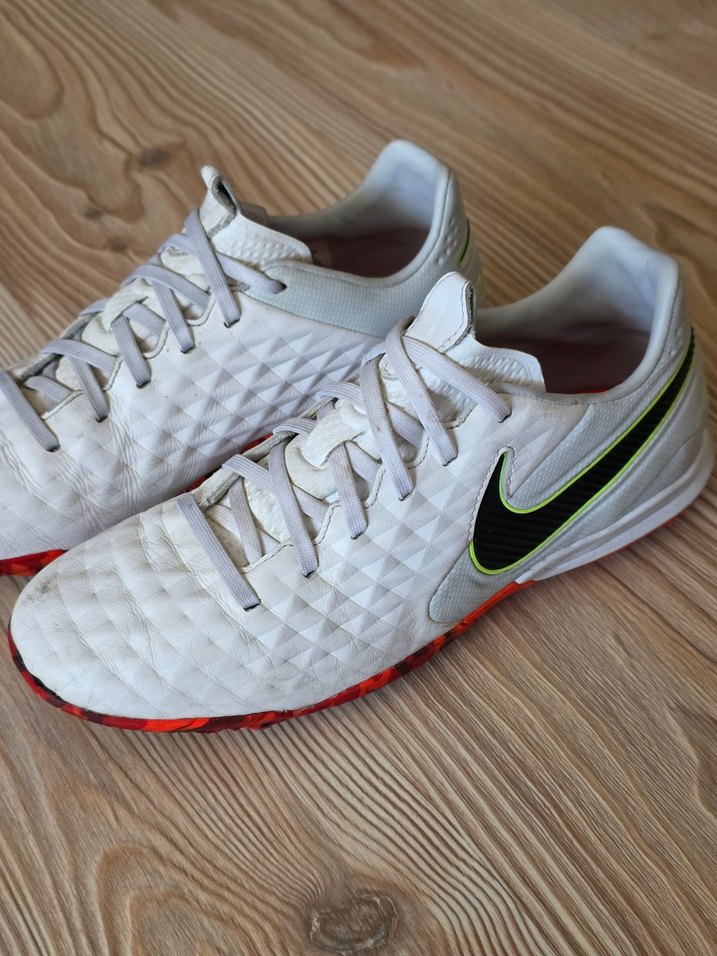 nike Futbol Ayakkabısı - Görsel 4