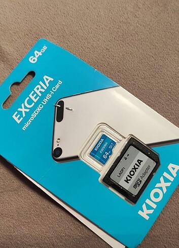 Sandisk Kioxia 64GB hafıza kartı ve adaptarü
