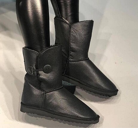 Ugg bot