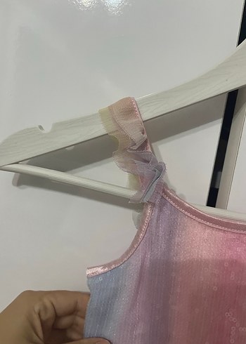  Beden çeşitli Renk Çok Renkli tütülü pullu elbise 3 yaş