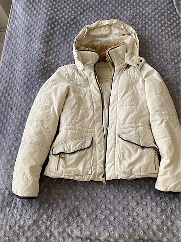 Zara Zara Mont