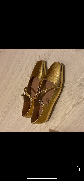 Zara Laminta gold babet