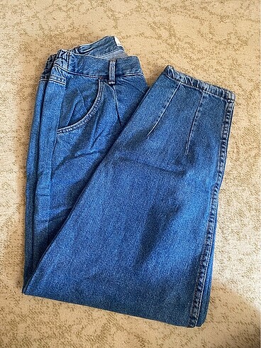Bershka mom jean