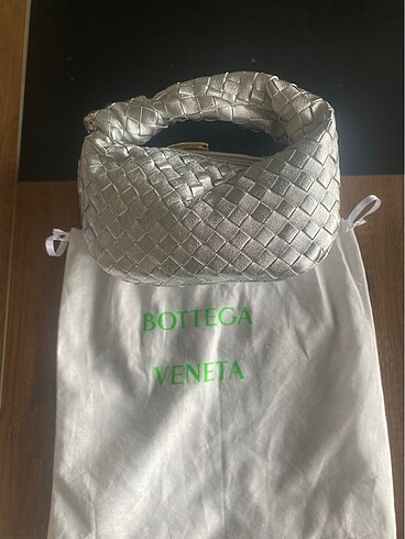 Bottega Veneta Mini Jodie!