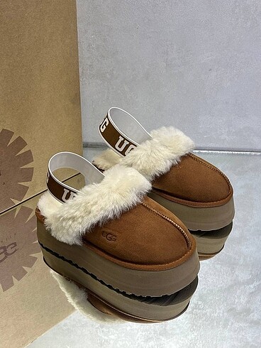 Ugg Ugg W Disquette!