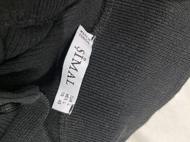 40 Beden Kısa siyah elbise