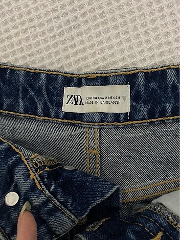 xs Beden zara şort