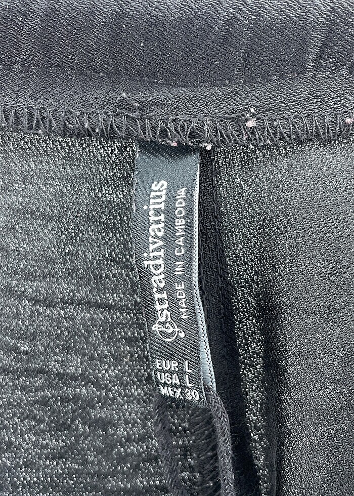 Stradivarius Düz Kesim %70 İndirimli. - Görsel 4