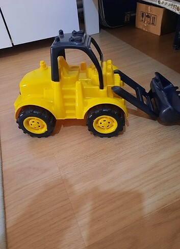 Beden Renk Oyuncak kepçe