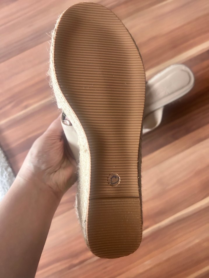 Bej Kadın Dolgu Topuklu Terlik - Görsel 5