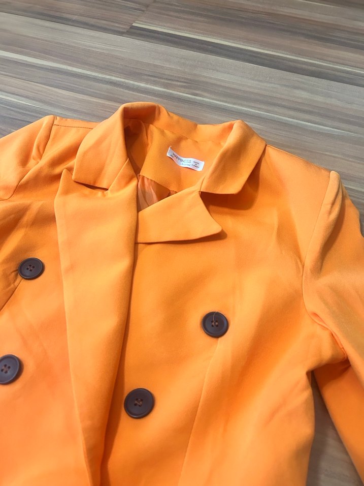 Turuncu Düğmeli Kadın Blazer Ceket - Görsel 3